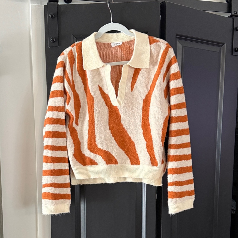 Zebra Orange & Cream Collar V Neck Sweater
